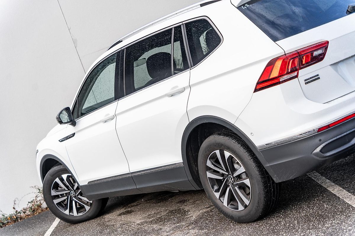 2022 Volkswagen Tiguan 162TSI Adventure Allspace 5N
