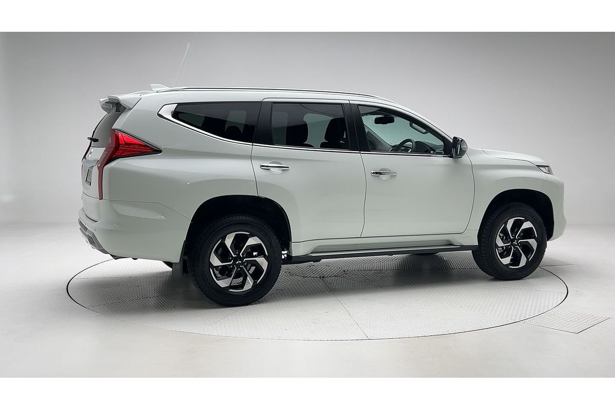2024 Mitsubishi Pajero Sport GLS QG