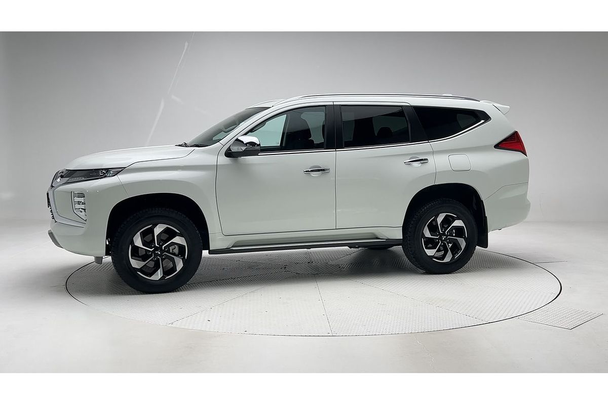 2024 Mitsubishi Pajero Sport GLS QG