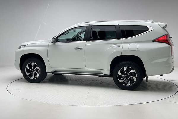 2024 Mitsubishi Pajero Sport GLS QG