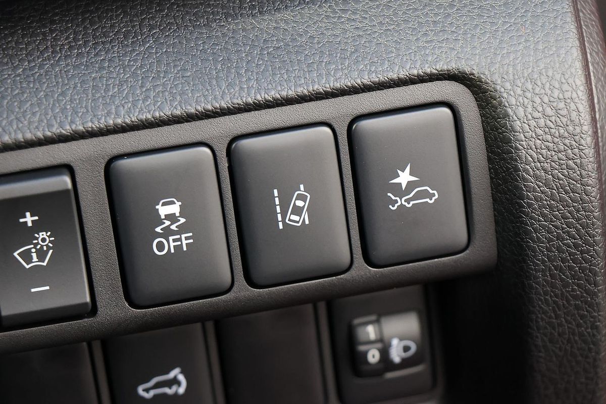 2024 Mitsubishi Eclipse Cross Exceed YB