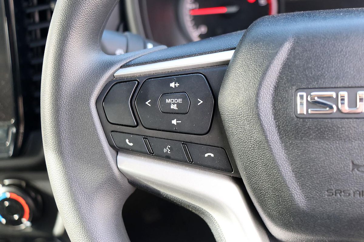2023 Isuzu D-MAX SX 4X4