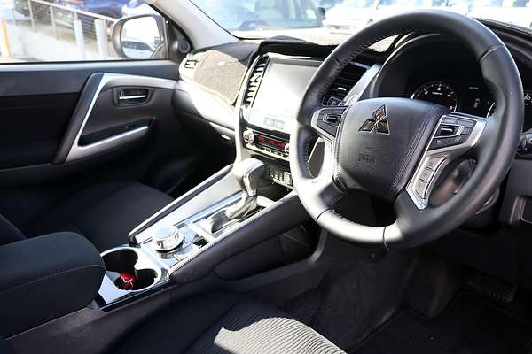 2022 Mitsubishi Pajero Sport GLS QF