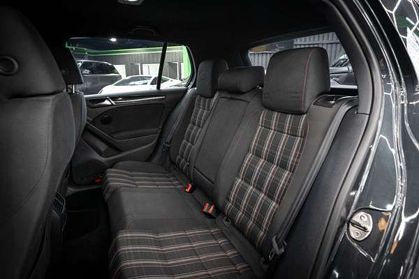 2010 Volkswagen Golf GTI VI