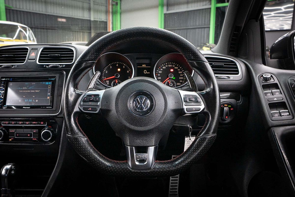 2010 Volkswagen Golf GTI VI