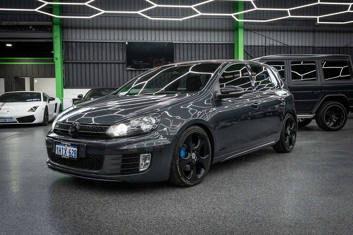 2010 Volkswagen Golf GTI VI