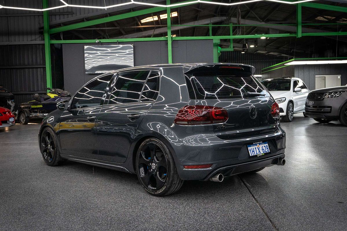 2010 Volkswagen Golf GTI VI