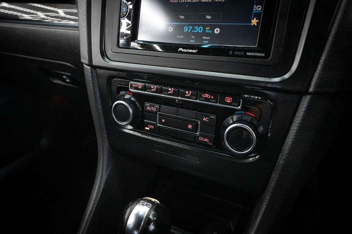2010 Volkswagen Golf GTI VI