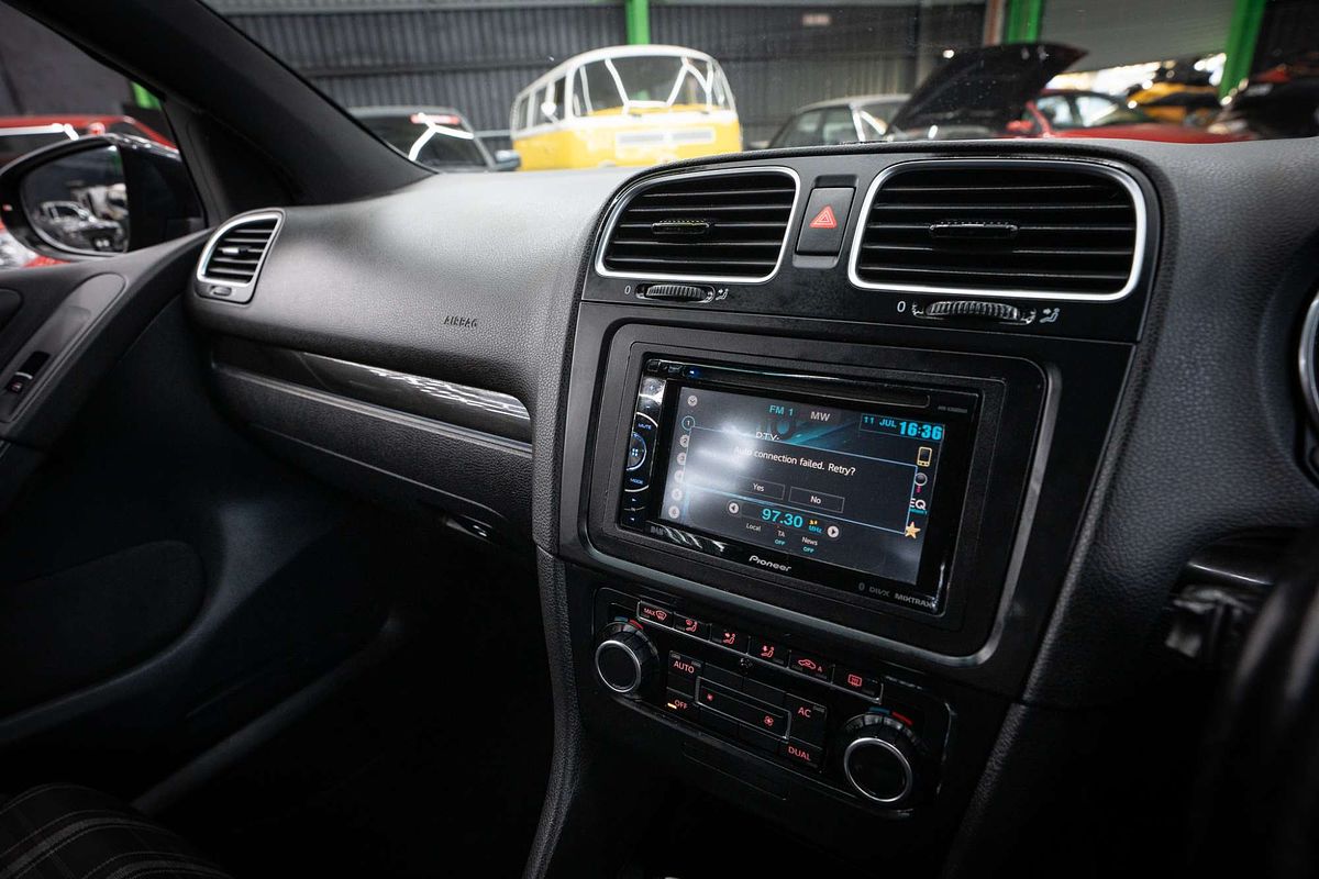 2010 Volkswagen Golf GTI VI