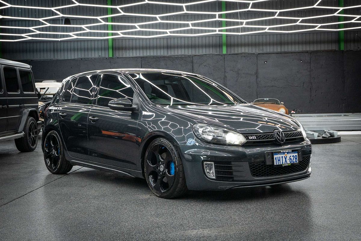 2010 Volkswagen Golf GTI VI