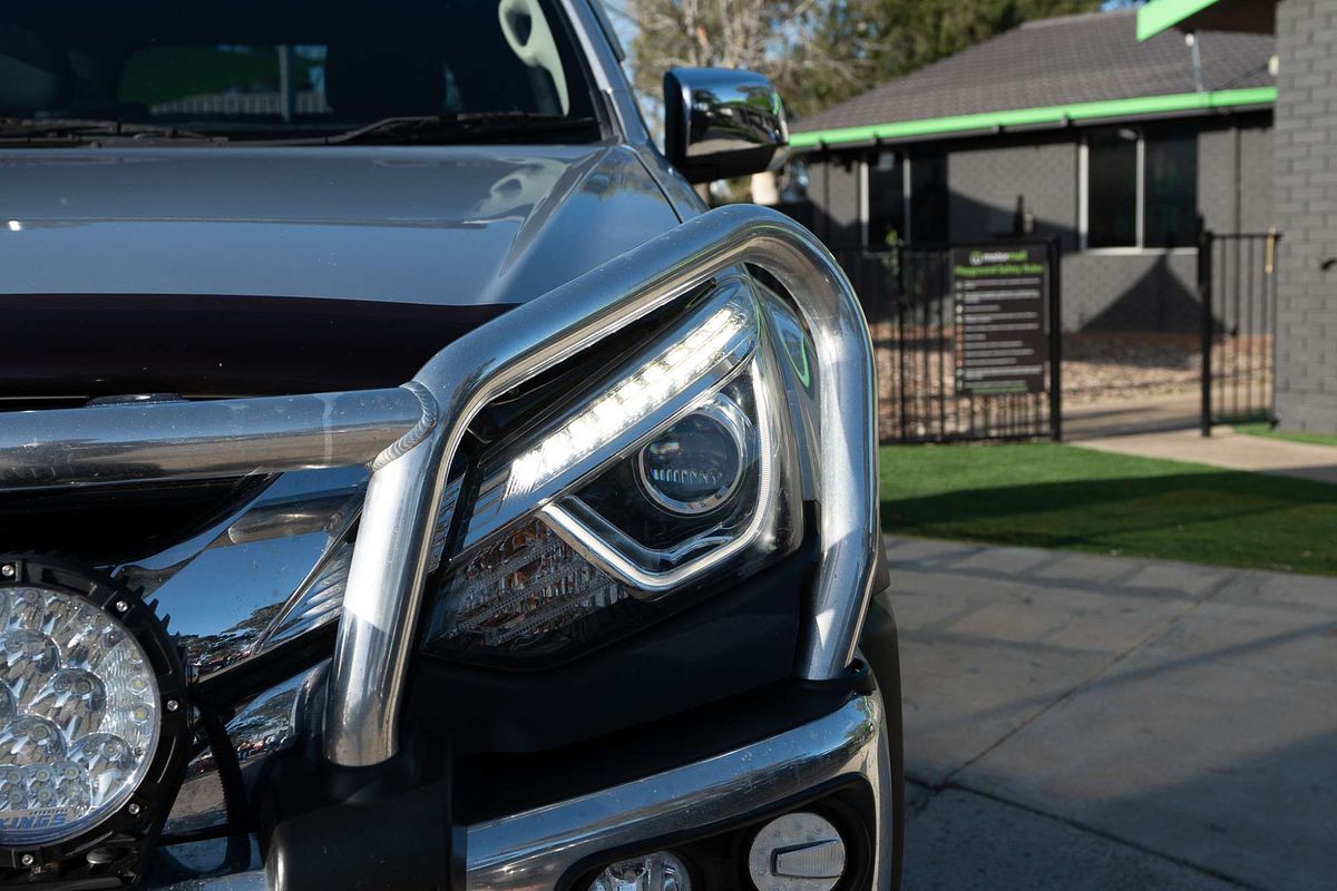 2019 Isuzu MU-X LS-U