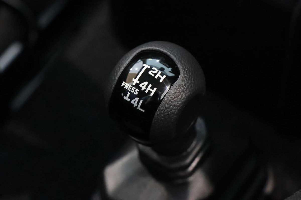 2024 Suzuki Jimny GLX GJ
