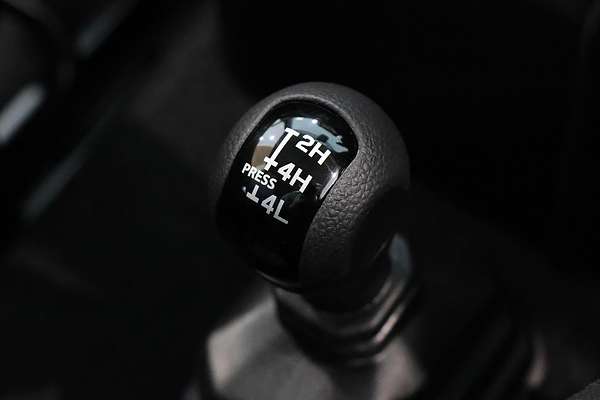 2024 Suzuki Jimny GLX GJ