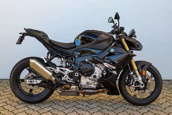2025 BMW S 1000 R Sport S 1000