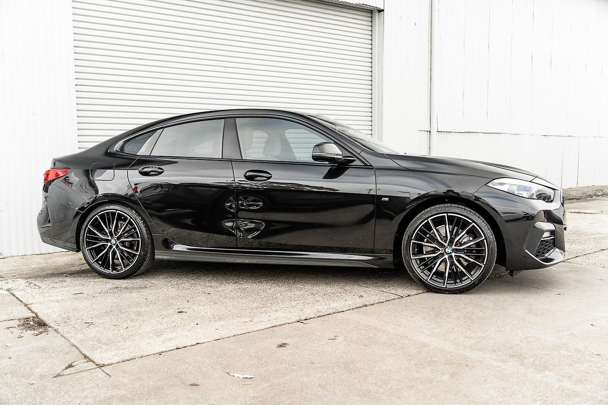 2022 BMW 2 Series 220i M Sport F44