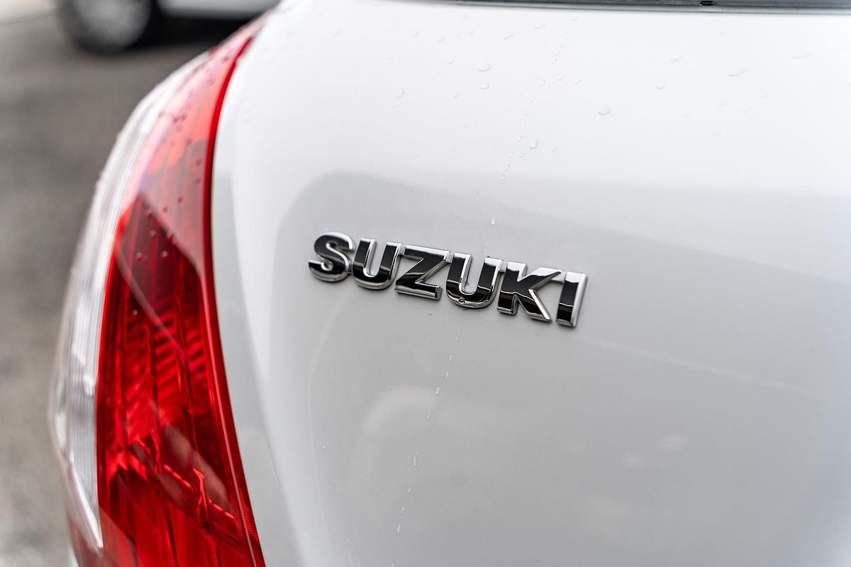 2013 Suzuki Swift GL FZ