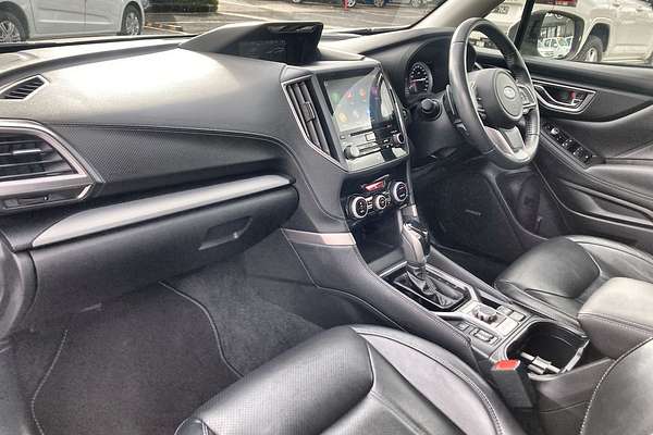 2019 Subaru Forester 2.5i-S S5