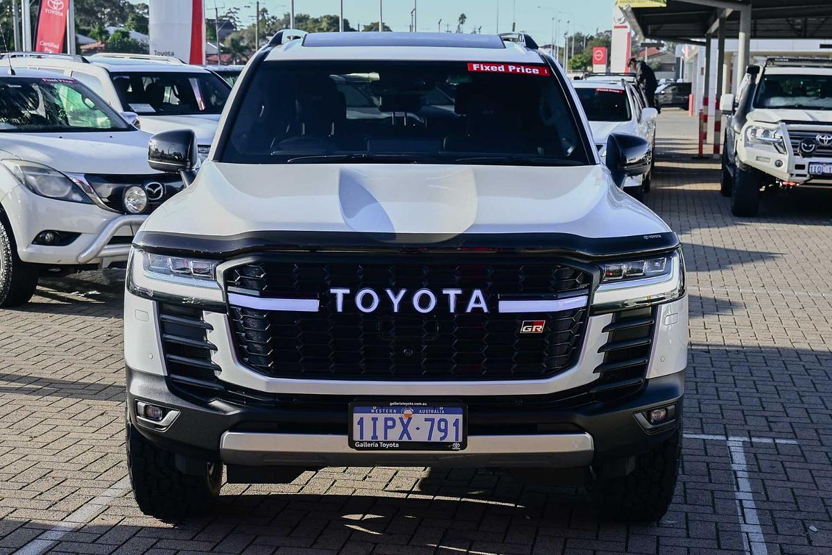 2024 Toyota Landcruiser GR Sport FJA300R