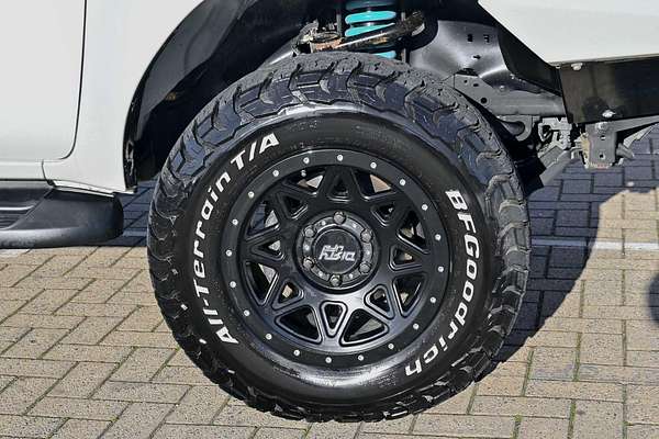 2021 Toyota Hilux SR5 GUN126R 4X4