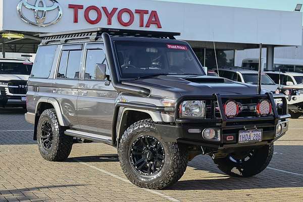 2021 Toyota Landcruiser GXL VDJ76R
