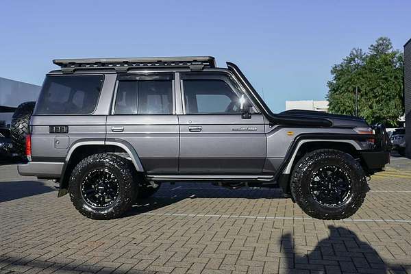 2021 Toyota Landcruiser GXL VDJ76R
