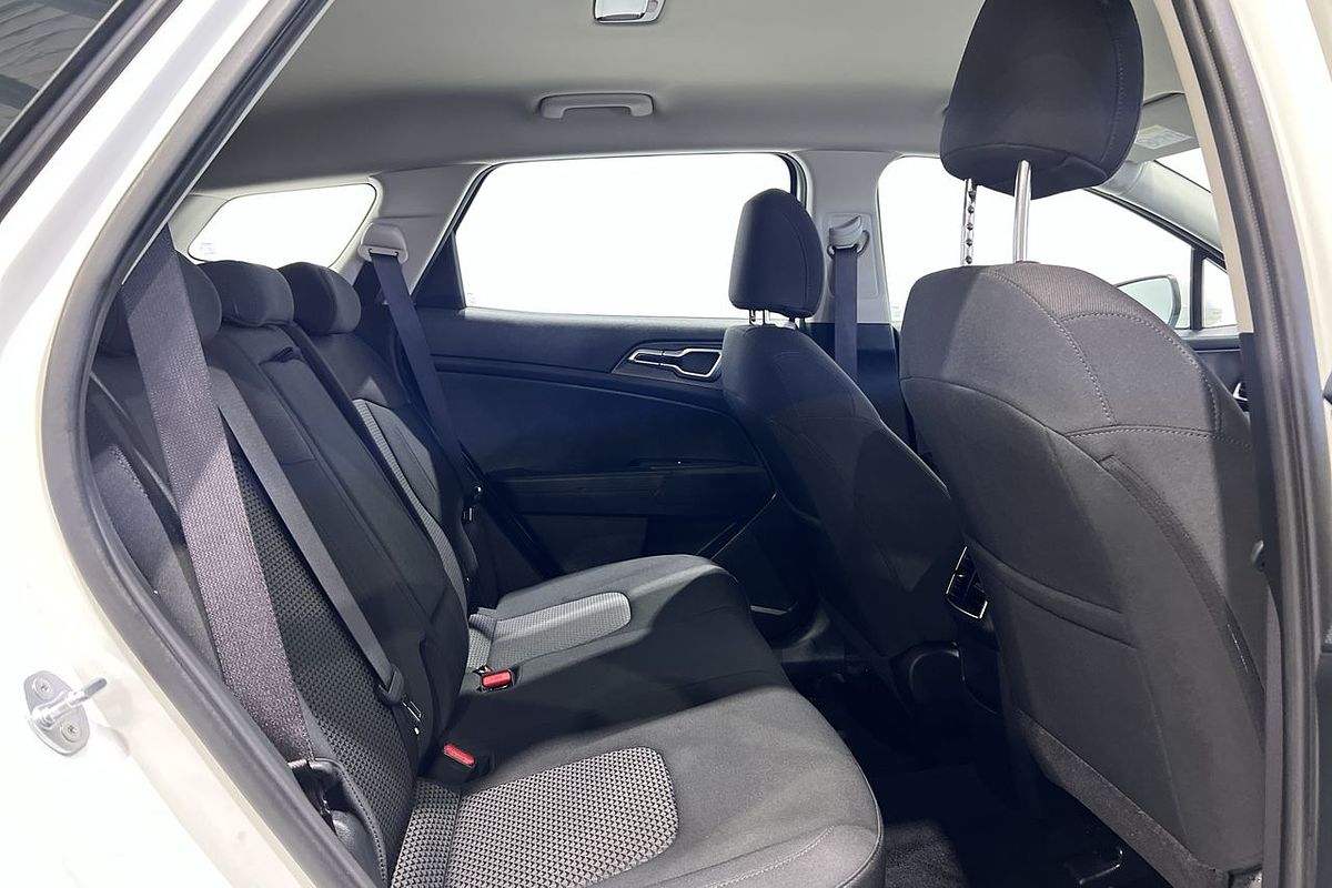 2024 Kia Sportage S NQ5