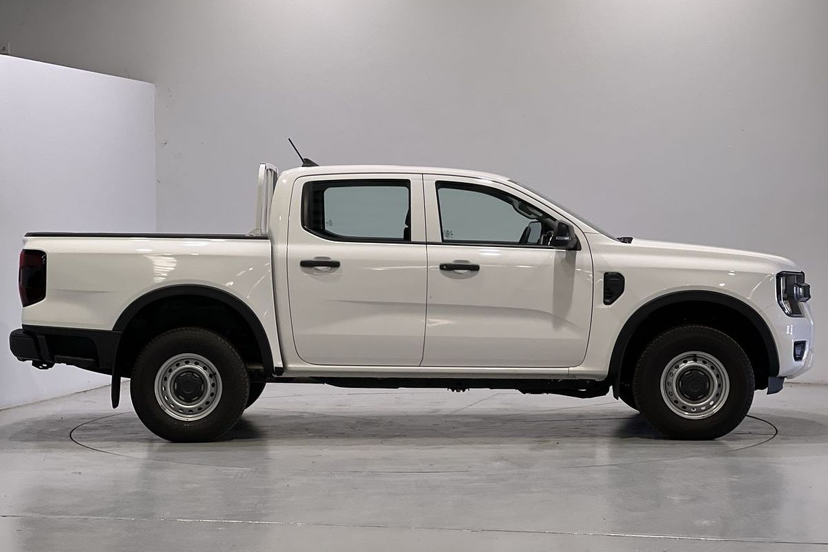 2024 Ford Ranger XL 4X4 2.0L
