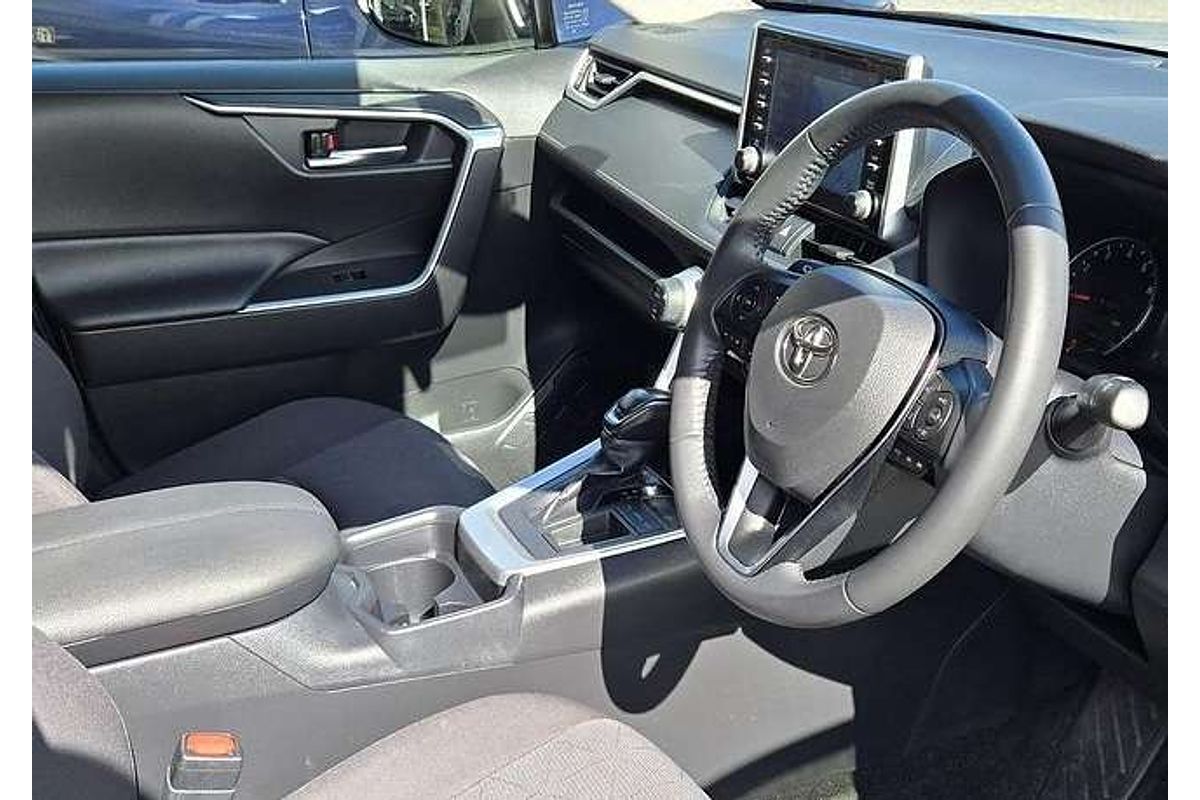 2020 Toyota RAV4 GXL MXAA52R