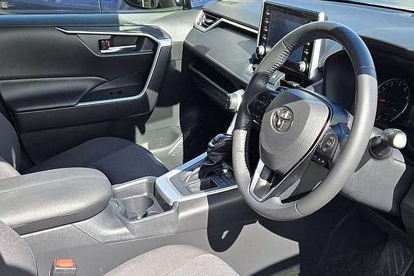 2020 Toyota RAV4 GXL MXAA52R