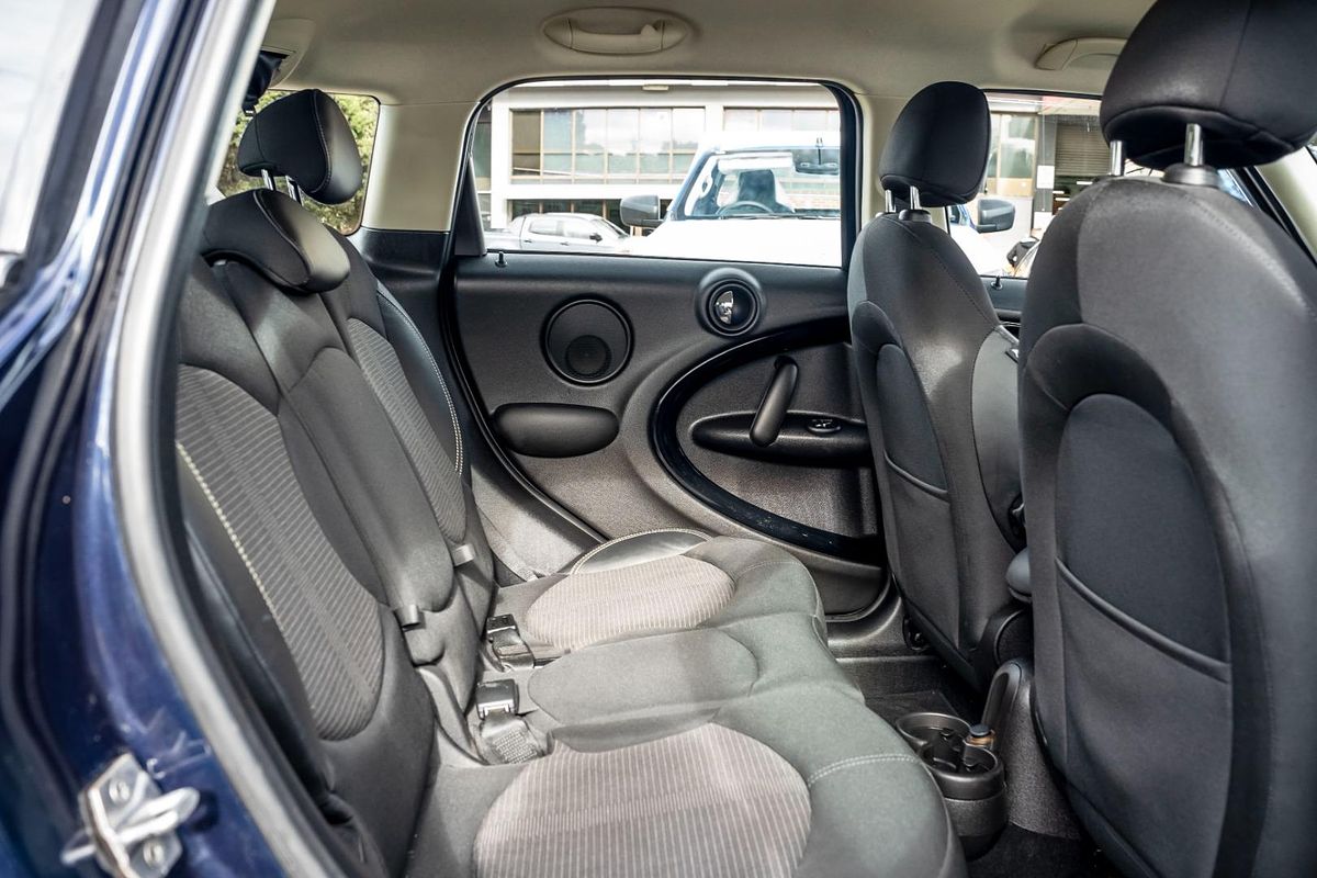 2015 MINI Countryman Cooper R60