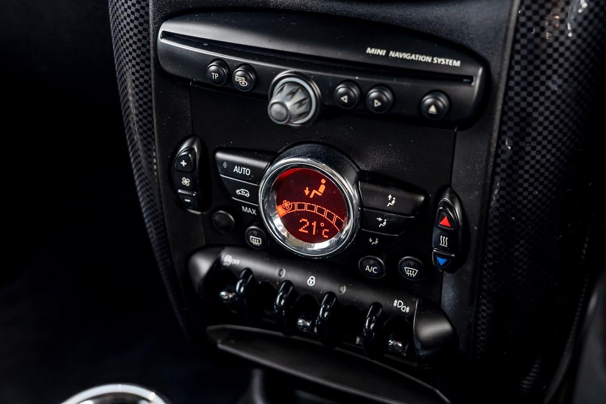 2015 MINI Countryman Cooper R60