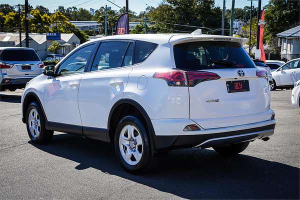 2018 Toyota RAV4 GX ZSA42R