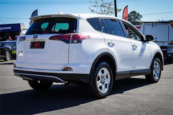 2018 Toyota RAV4 GX ZSA42R