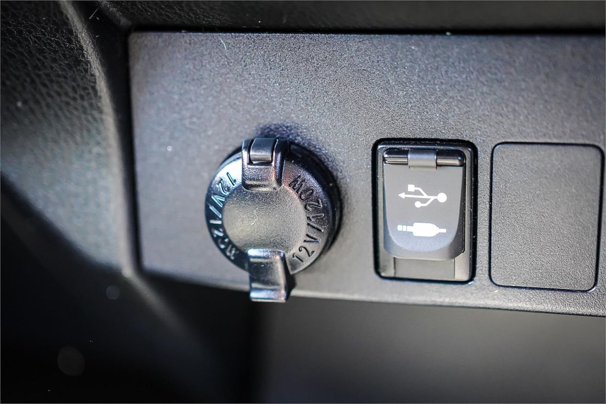 2018 Toyota RAV4 GX ZSA42R