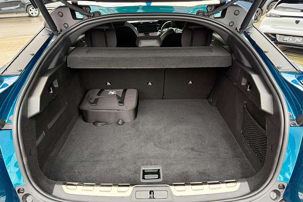 2023 Peugeot 408 GT Plug-In Hybrid P54