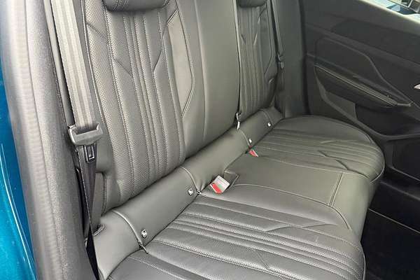 2023 Peugeot 408 GT Plug-In Hybrid P54