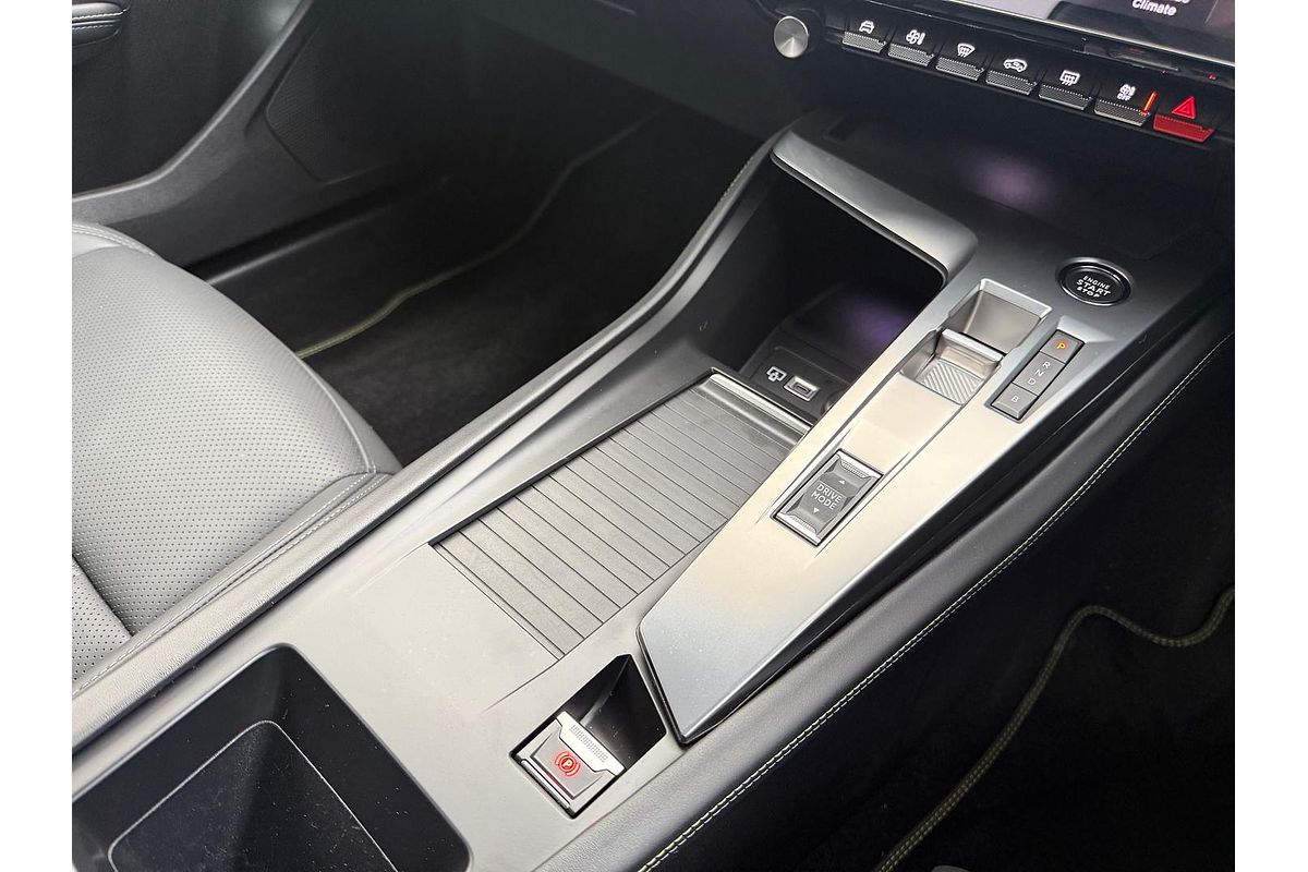 2023 Peugeot 408 GT Plug-In Hybrid P54
