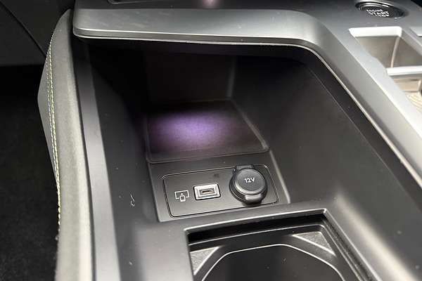 2023 Peugeot 408 GT Plug-In Hybrid P54