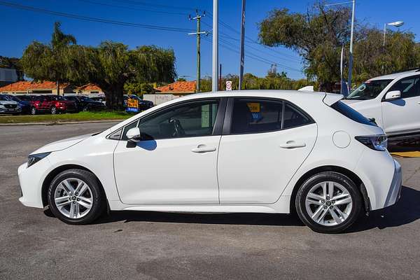 2019 Toyota Corolla Ascent Sport MZEA12R