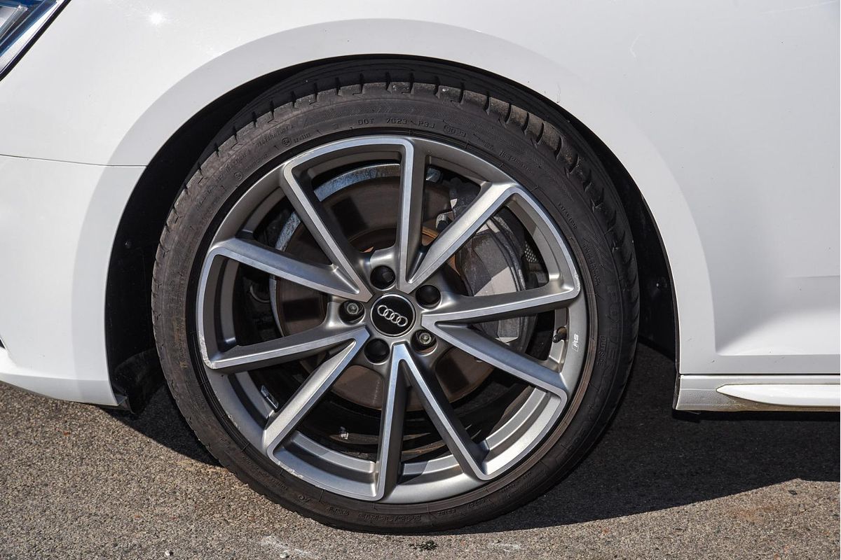 2016 Audi A4 sport B9