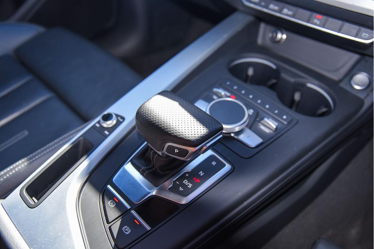2016 Audi A4 sport B9
