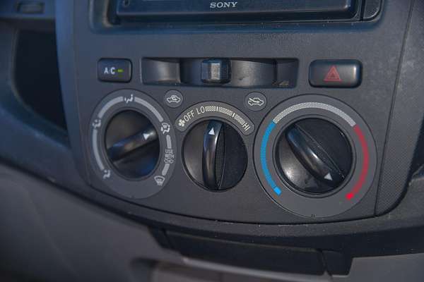2007 Toyota Hilux SR KUN16R Rear Wheel Drive