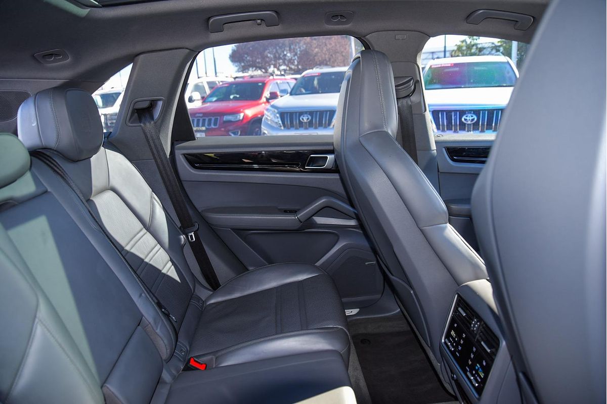 2019 Porsche Cayenne E-Hybrid 9YA