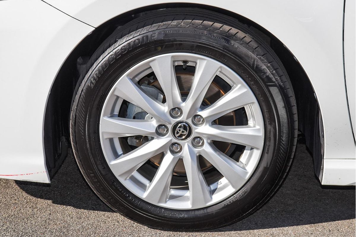 2018 Toyota Camry Ascent Sport ASV70R