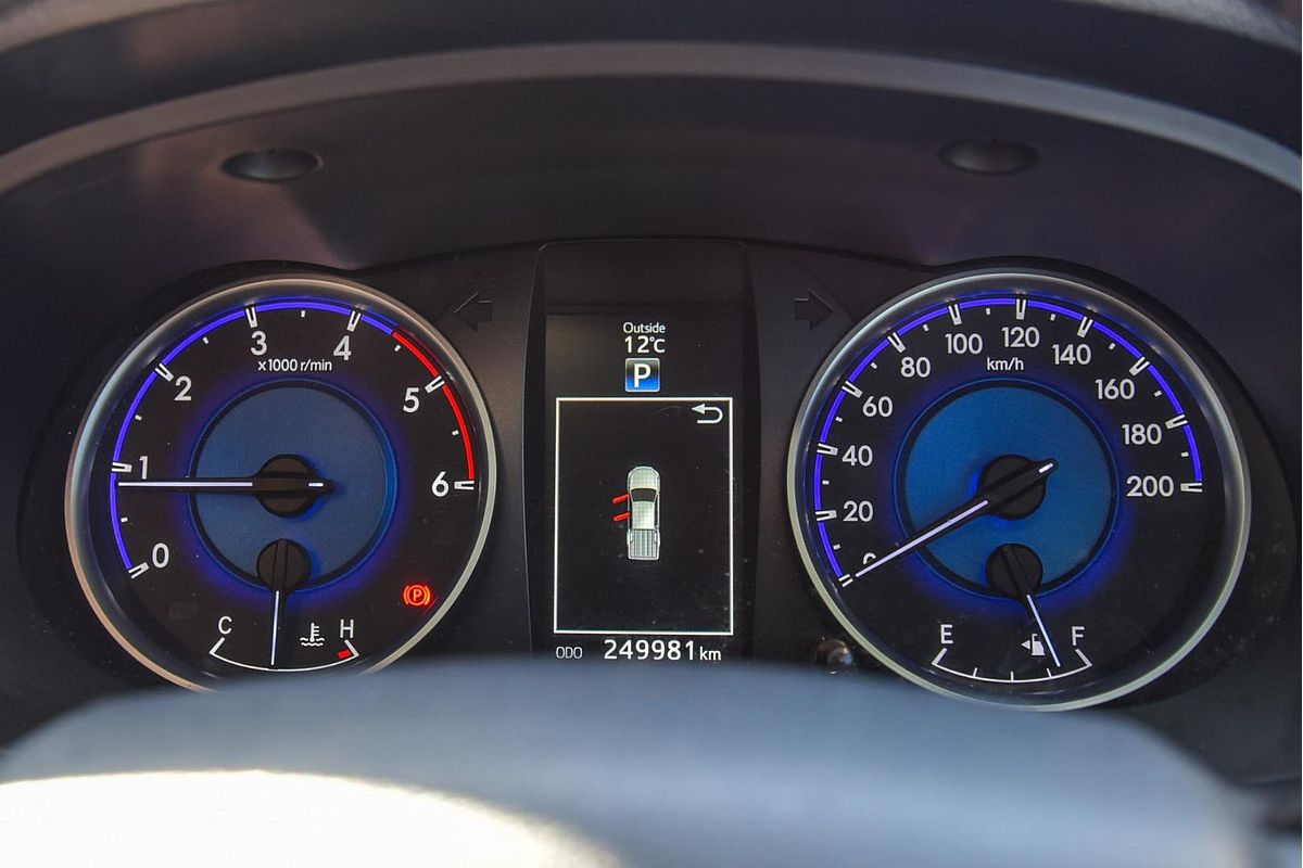 2017 Toyota Hilux SR5 GUN126R 4X4