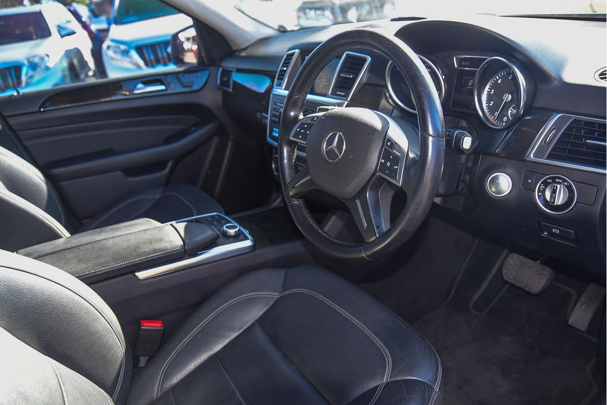 2014 Mercedes-Benz M-Class ML400 W166