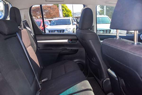 2017 Toyota Hilux SR5 GUN126R 4X4