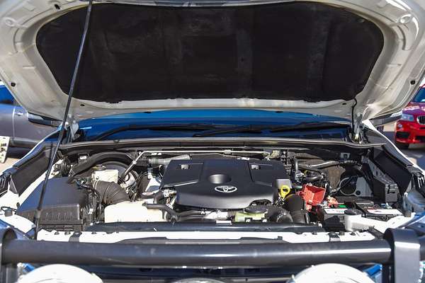 2017 Toyota Hilux SR5 GUN126R 4X4