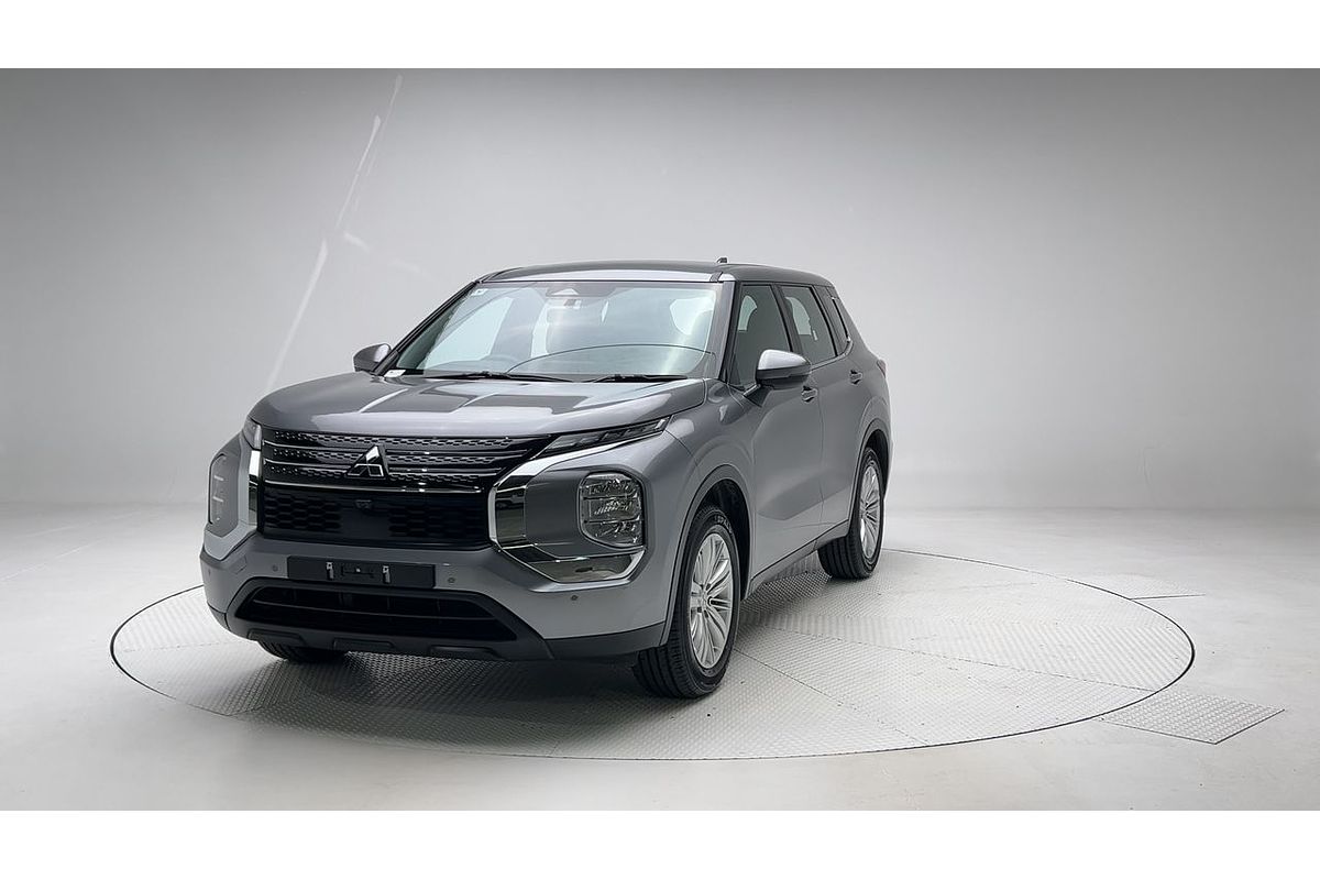 2023 Mitsubishi Outlander ES ZM