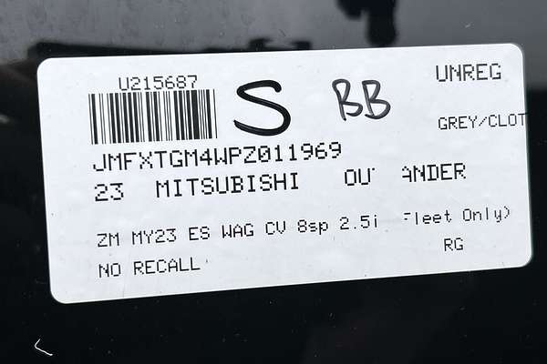 2023 Mitsubishi Outlander ES ZM